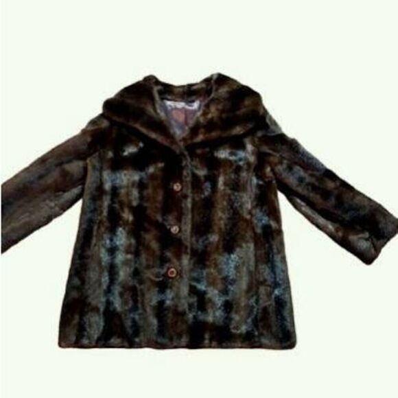 Vintage ALEUTIAN styled by Dubrowsky and Joseph. In excellent vintage condition. - Picture 7 of 12